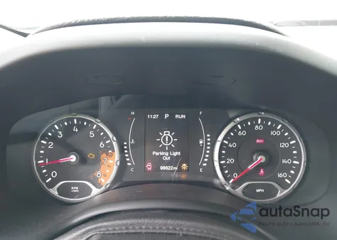 2017 Jeep Renegade Altitude 4X4 из США, поврежденный, VIN ZACCJBBB5HPE74021